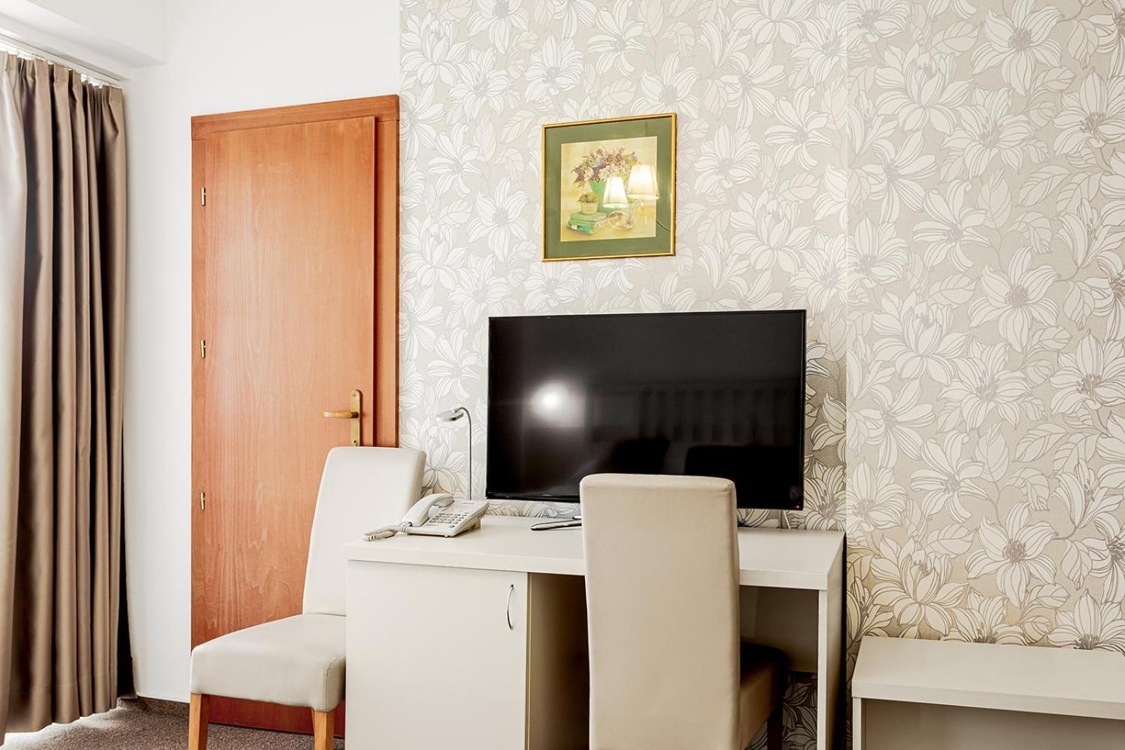 Saris Hotel 3*